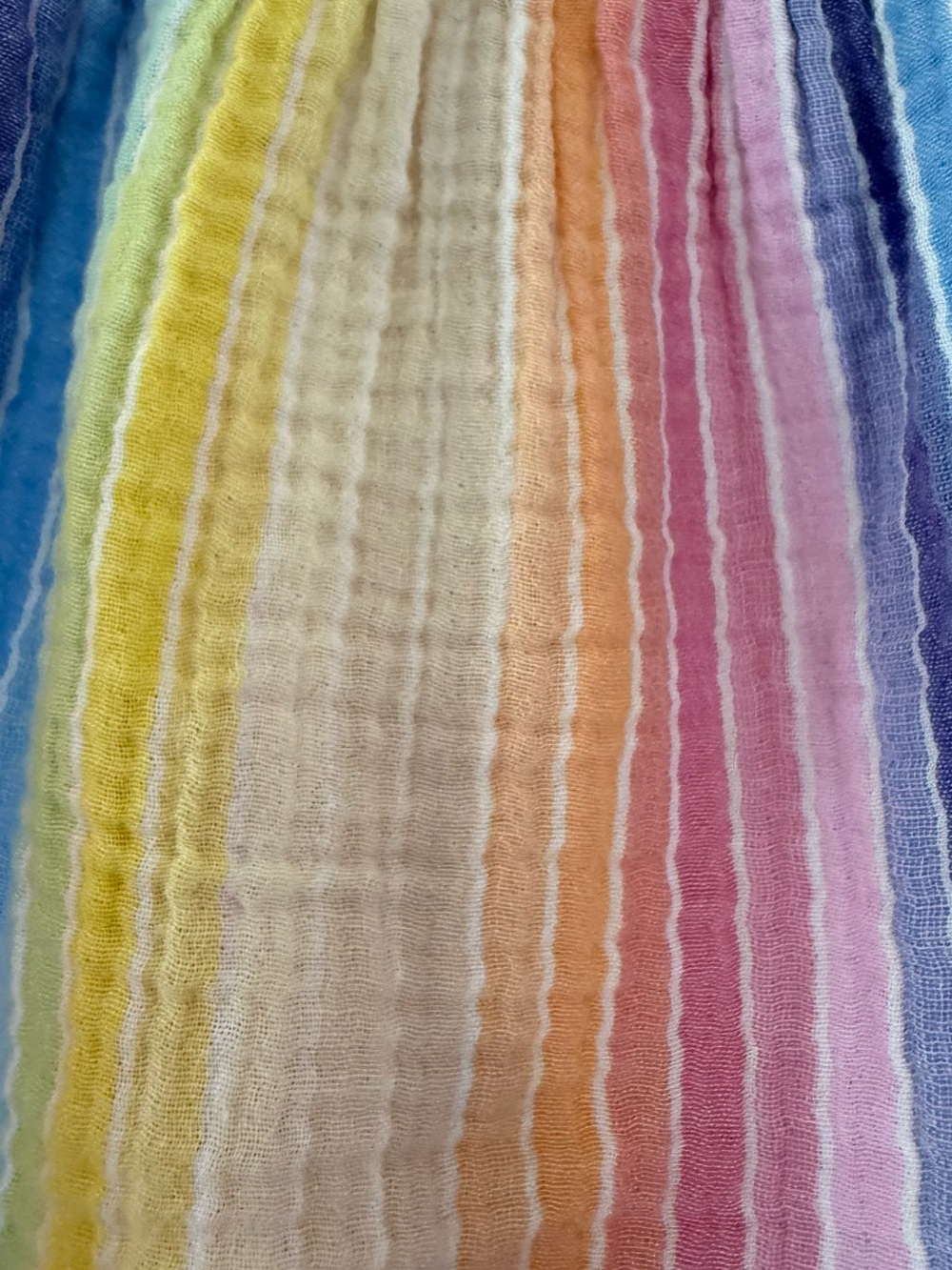 GAP cotton rainbow gauze top (XS) - Picture 2 of 6